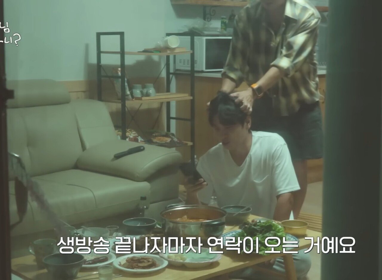 하하 : "놀면뭐하니는 재석이형 혼자 하는게 맞다"
