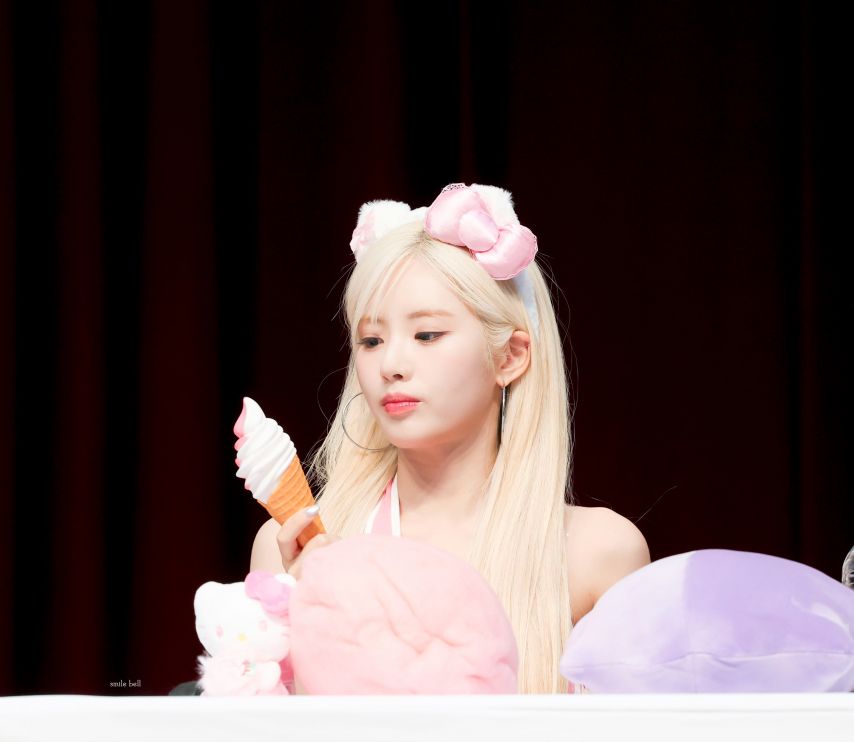 프로미스나인 박지원