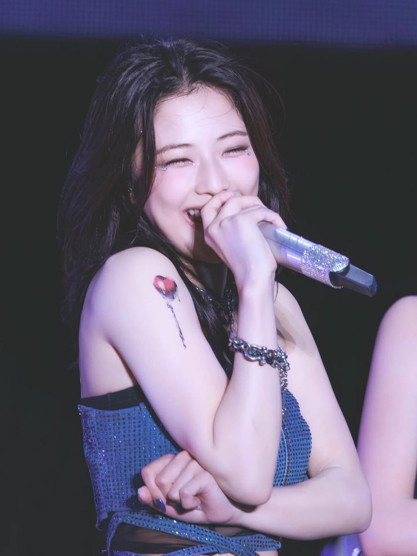 BABYMONSTER (베이비몬스터) 루카