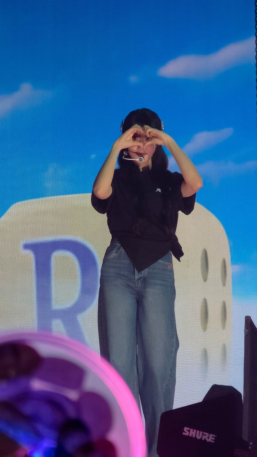 QWER 히나
