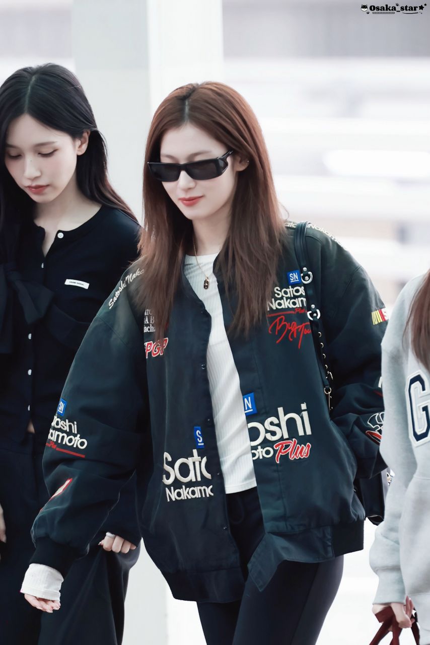 오늘 출국 트와이스 사나