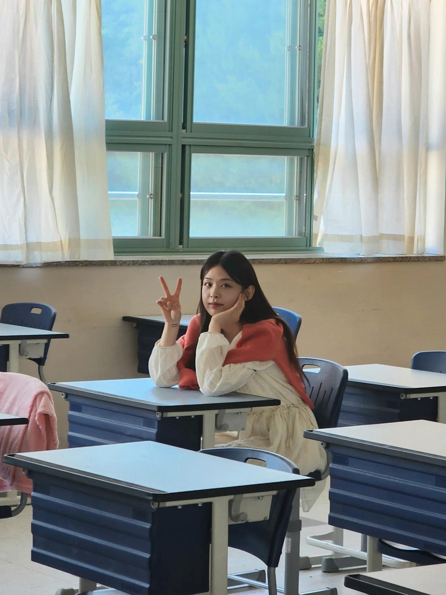 김시은