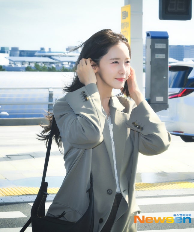 윤아
