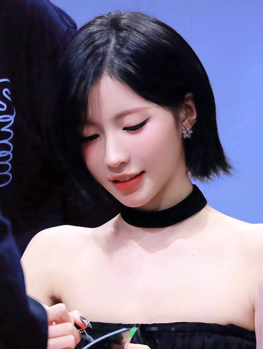 BABYMONSTER (베이비몬스터) 아사
