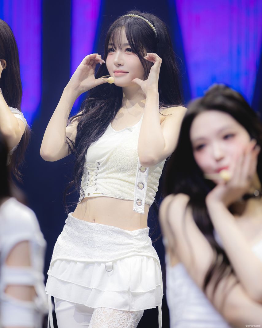 트리플에스 김채원