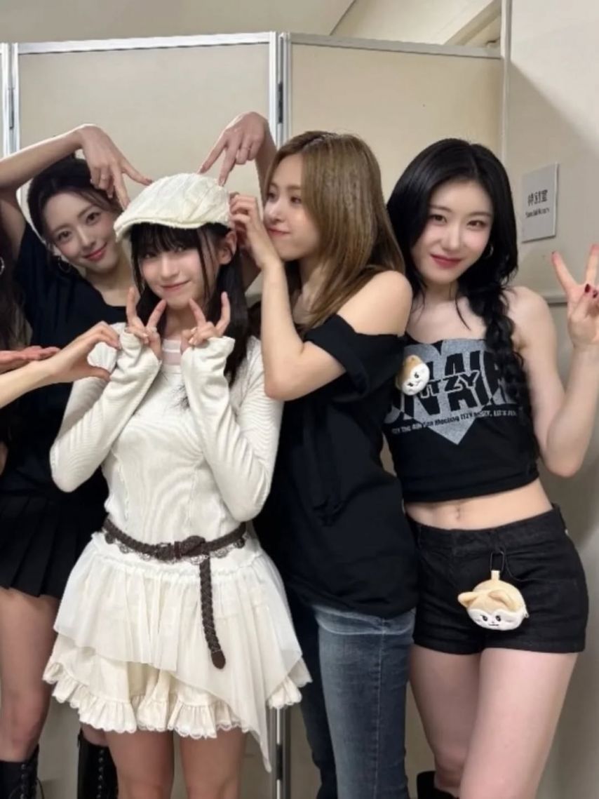 ITZY (있지) 류진