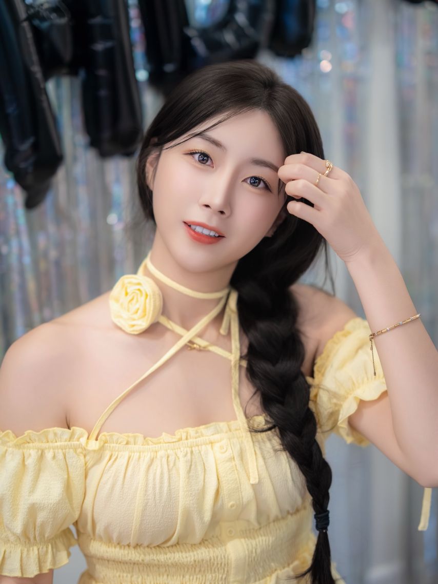 안지현