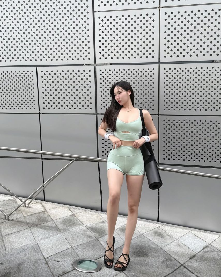 요가정언(yoga._.jung) 이쁜 Y존