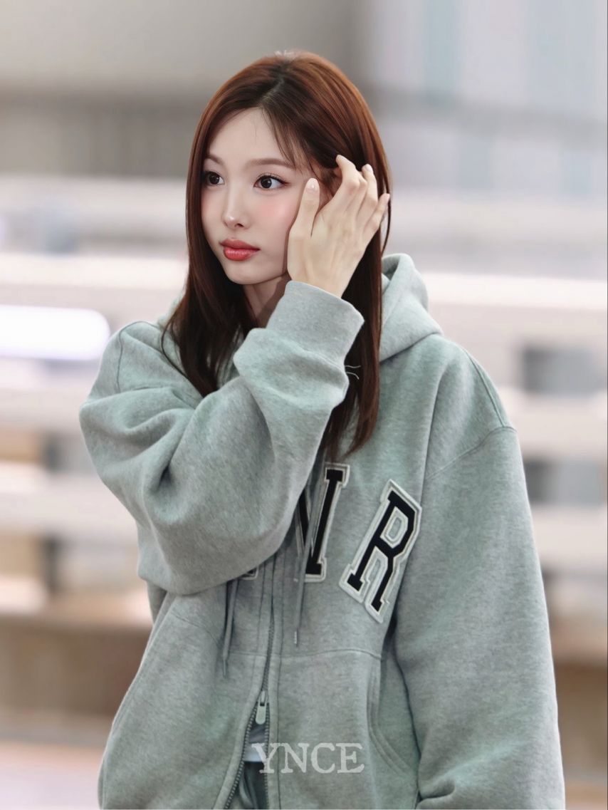 출국 트와이스 나연
