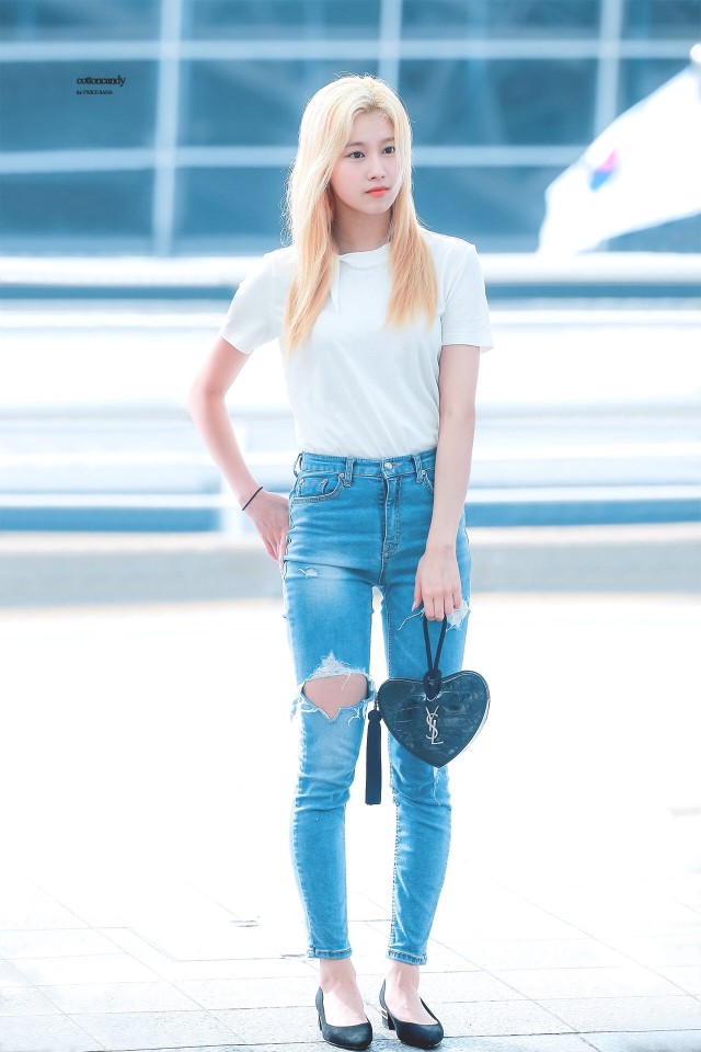 트와이스 사나