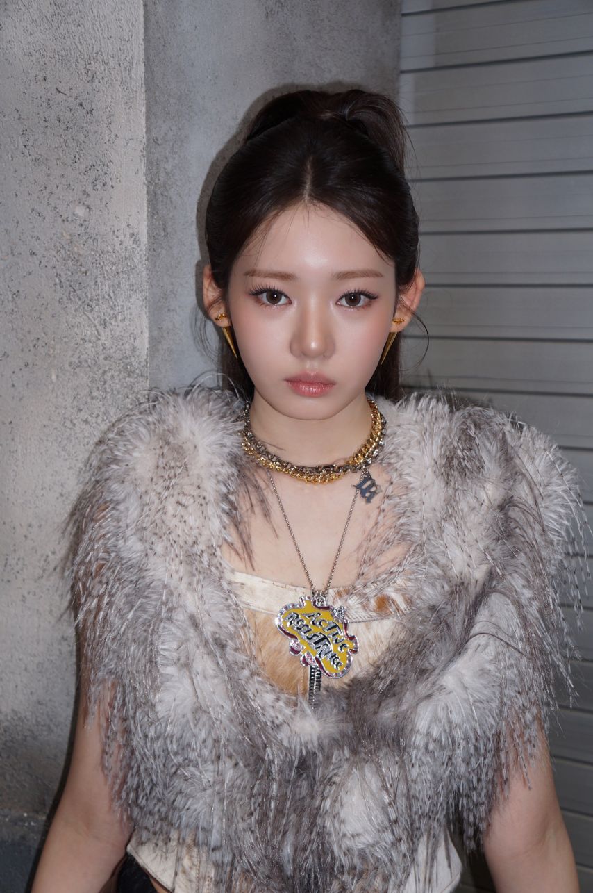 베이비몬스터 로라