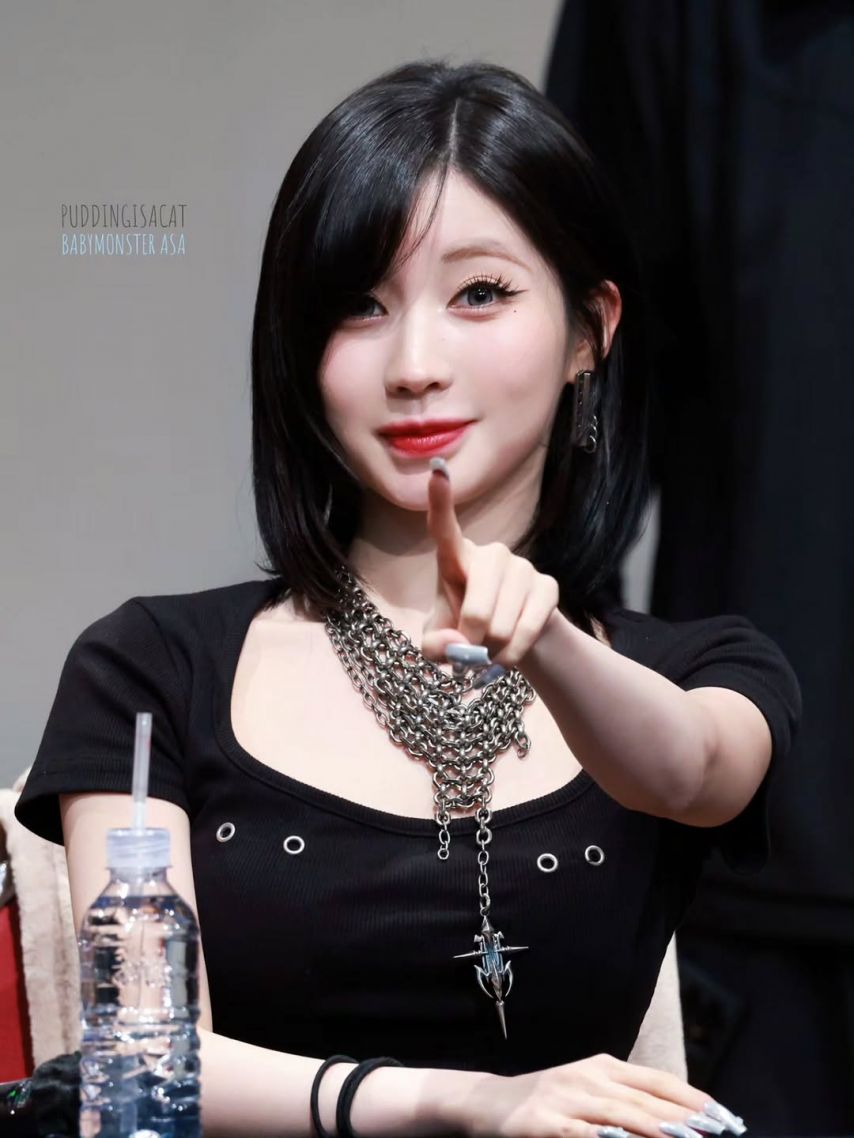 BABYMONSTER (베이비몬스터) 아사