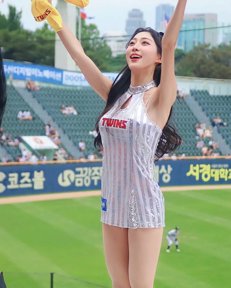 치어리더 진수화