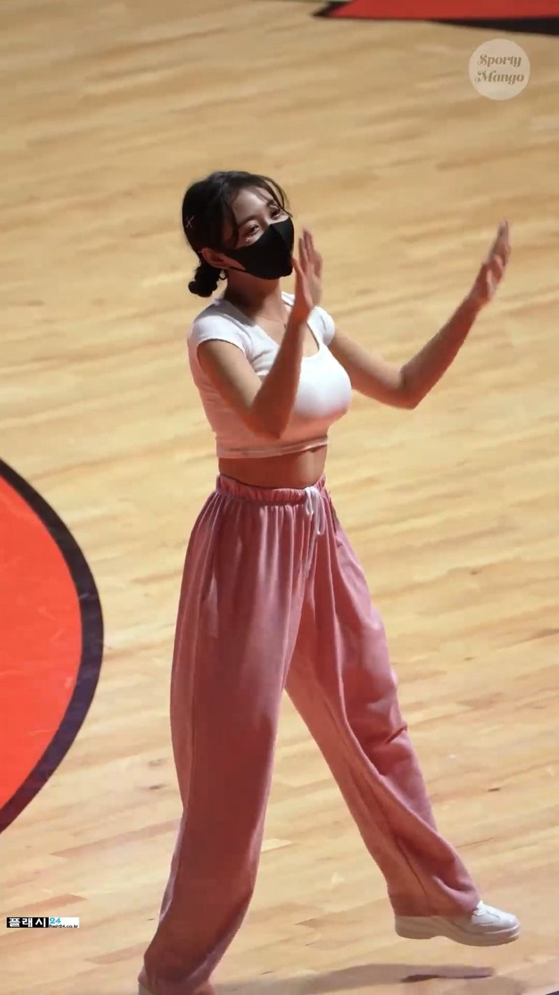 치어리더 조예린