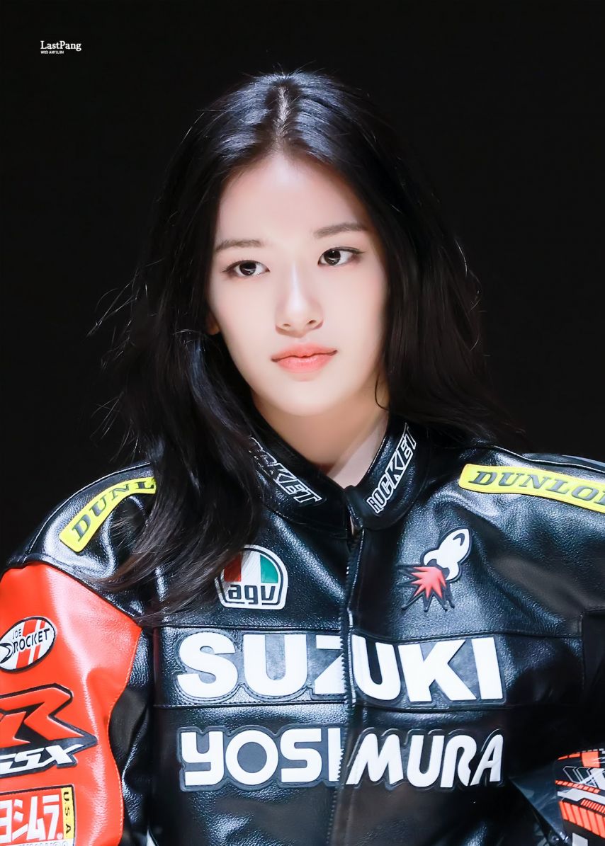 아이브 안유진