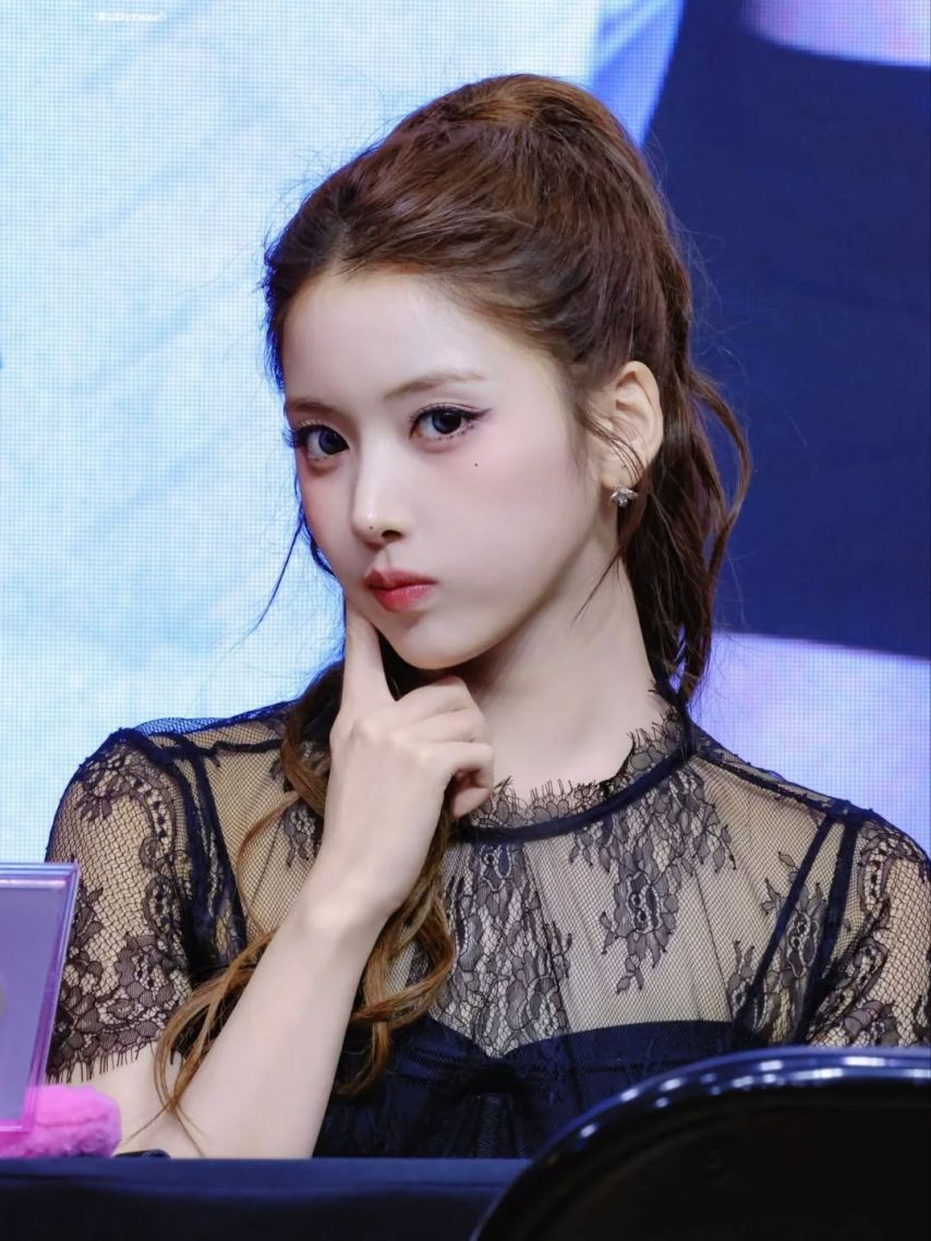 NMIXX (엔믹스) 지우