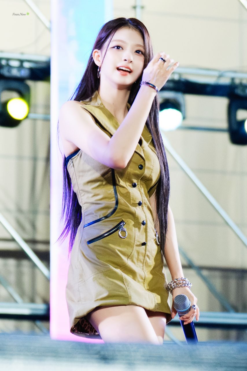 프로미스나인 이나경