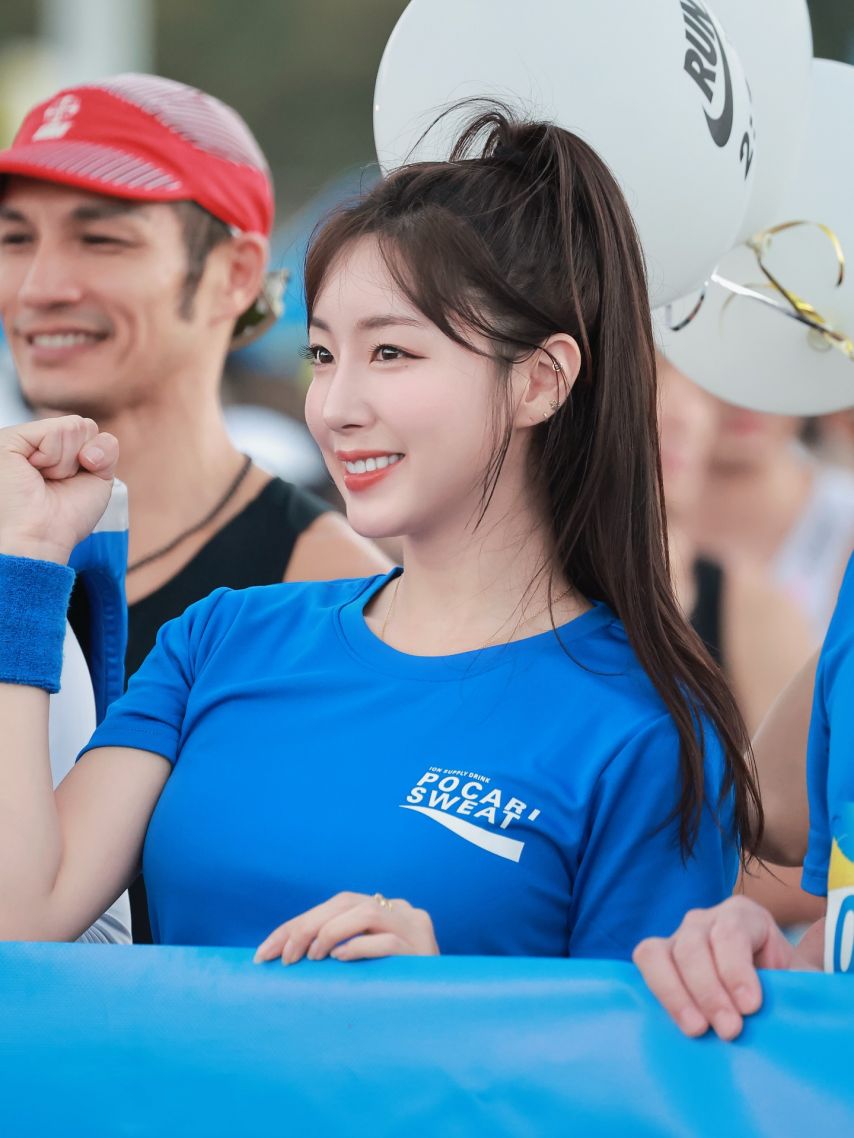 안지현