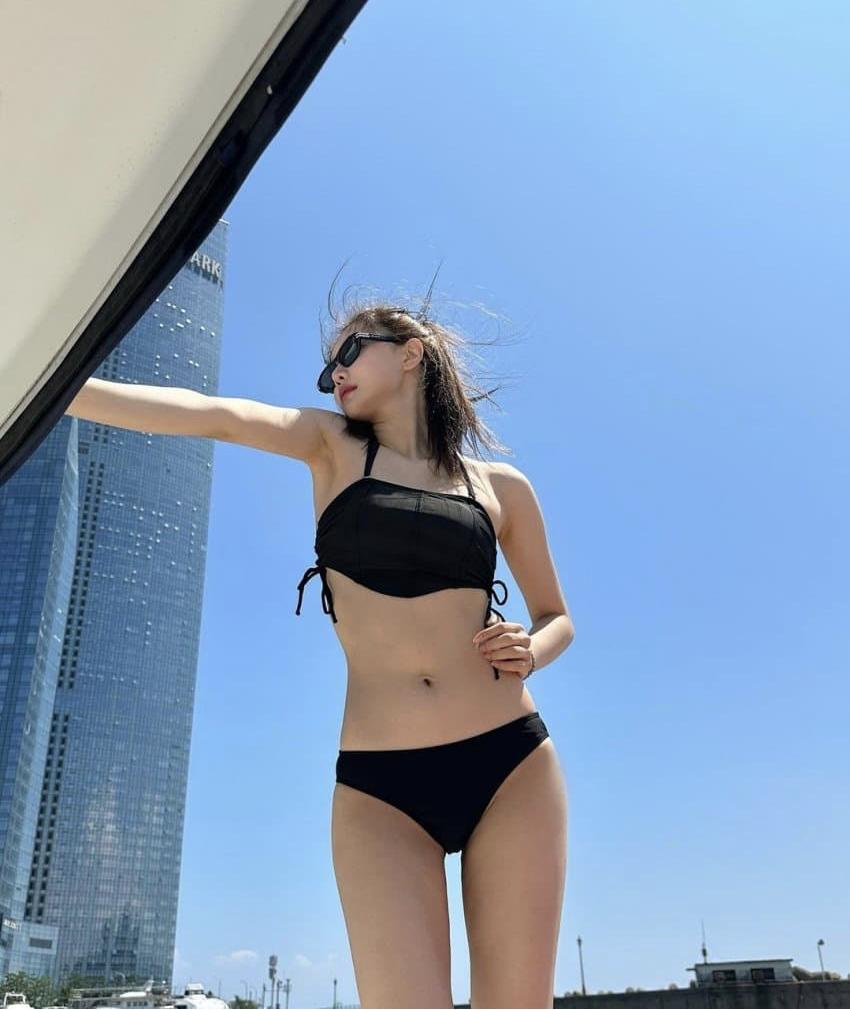 모델 이시안