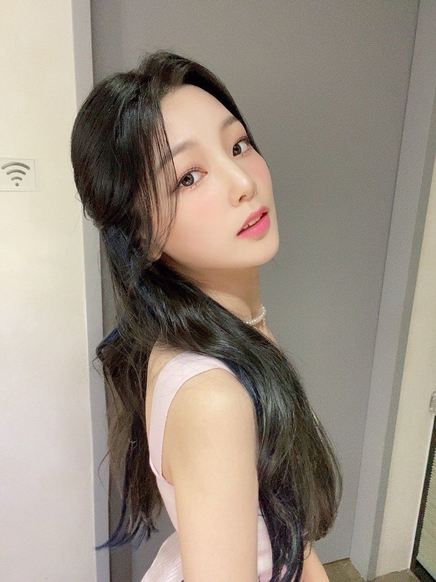로켓펀치-연희