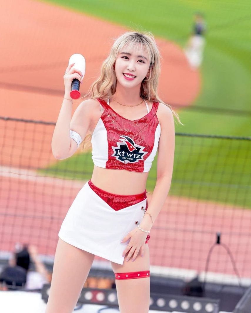치어리더 김한슬