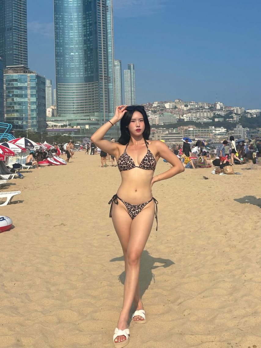 예지(ijey._.mik) 비키니 모음