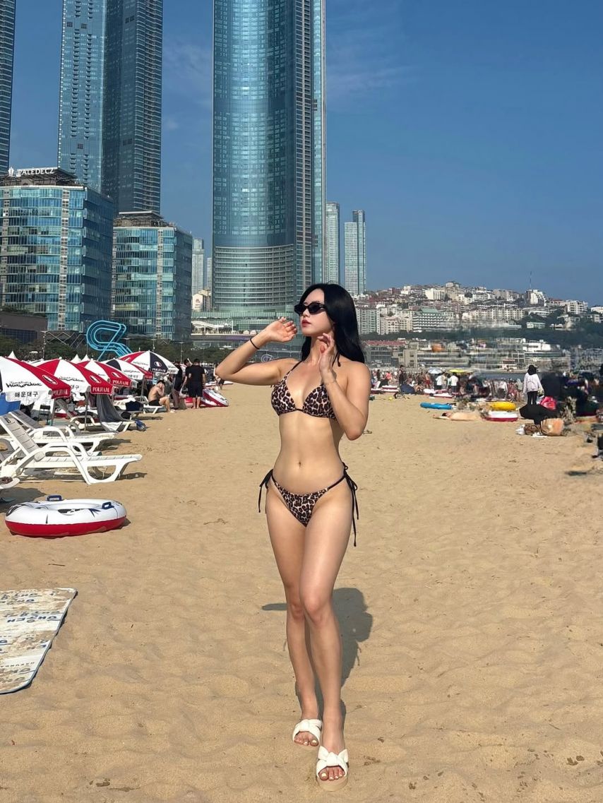 예지(ijey._.mik) 비키니 모음