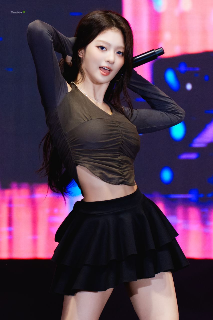 프로미스나인 이나경