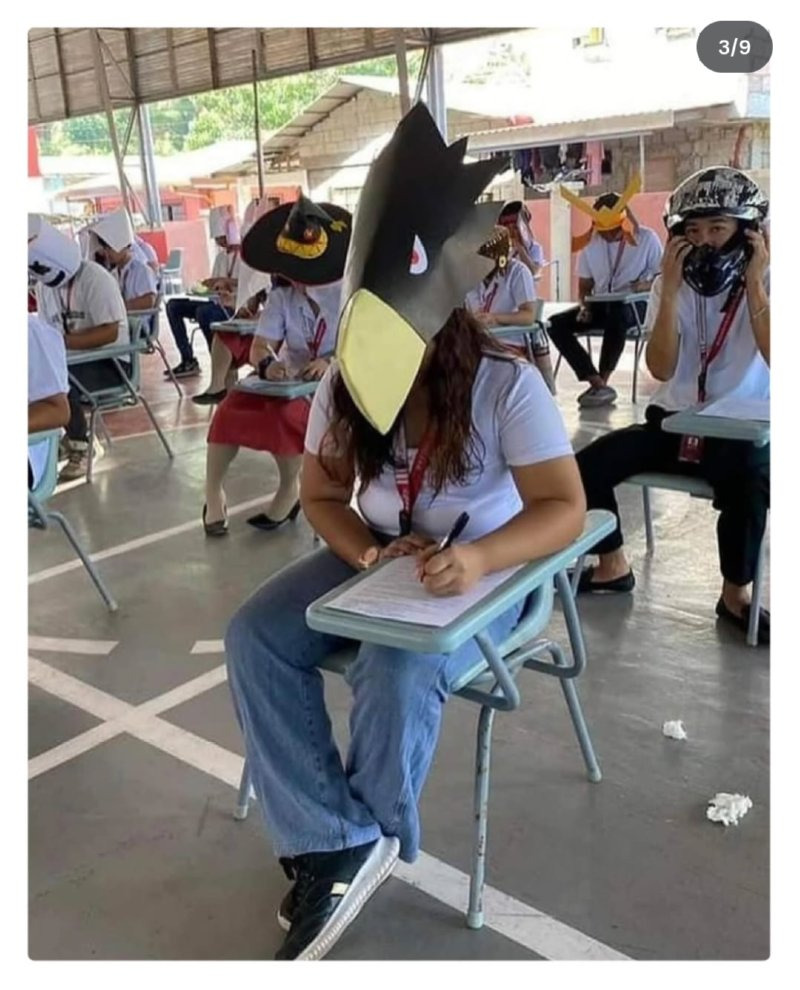 컨닝 방지 모자 만들어오세요