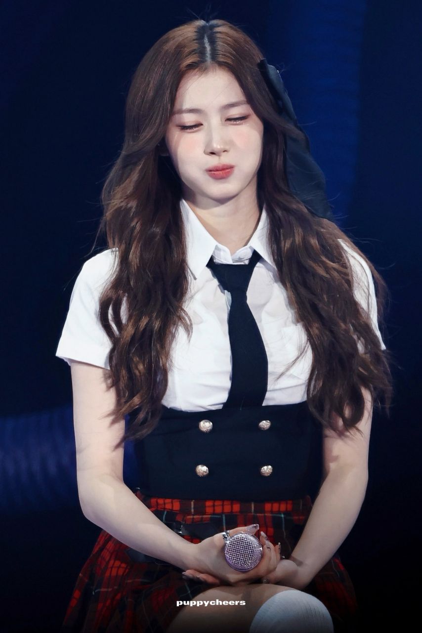 트와이스 사나