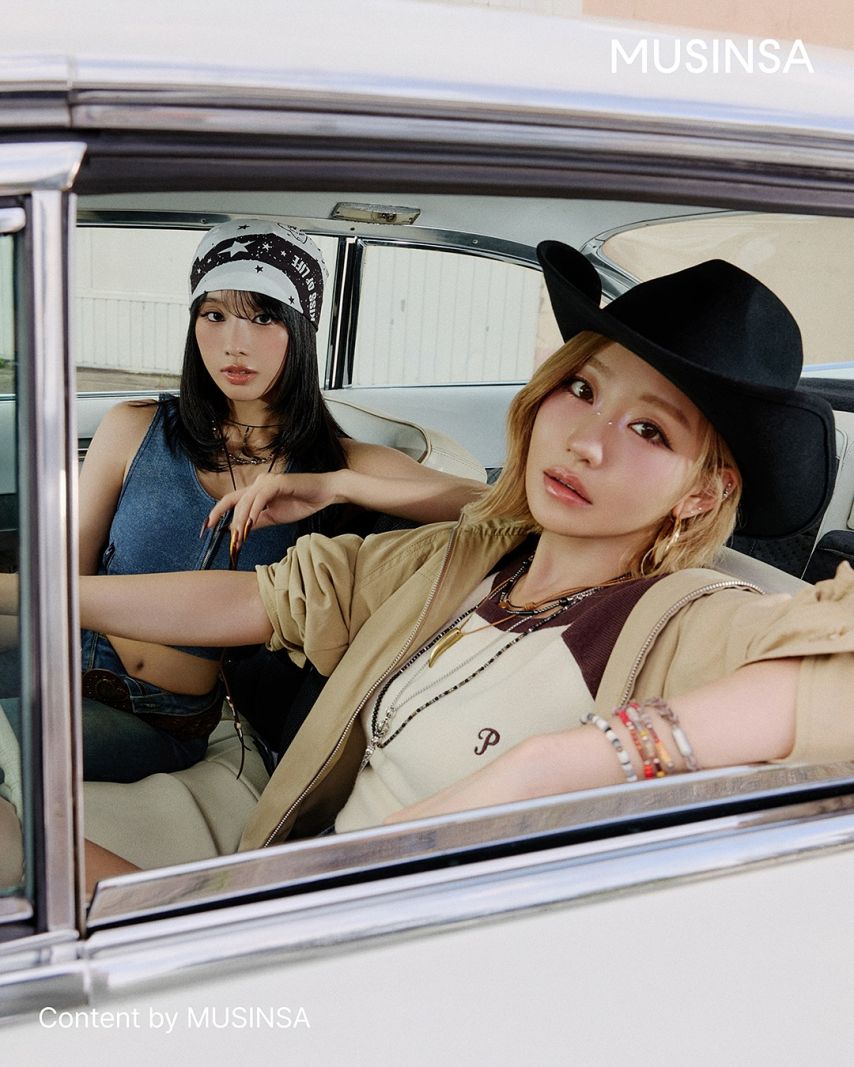 키스오브라이프 쥴리 나띠 플랙우먼 무신사 에디션 화보.JPG