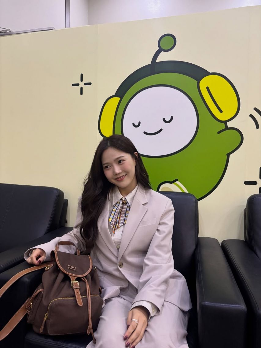오마이걸 효정 SNS