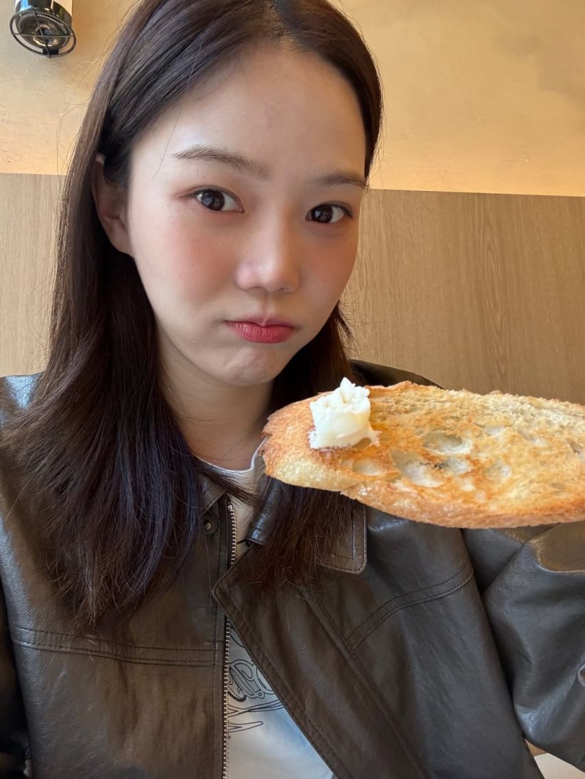 오마이걸 효정 SNS