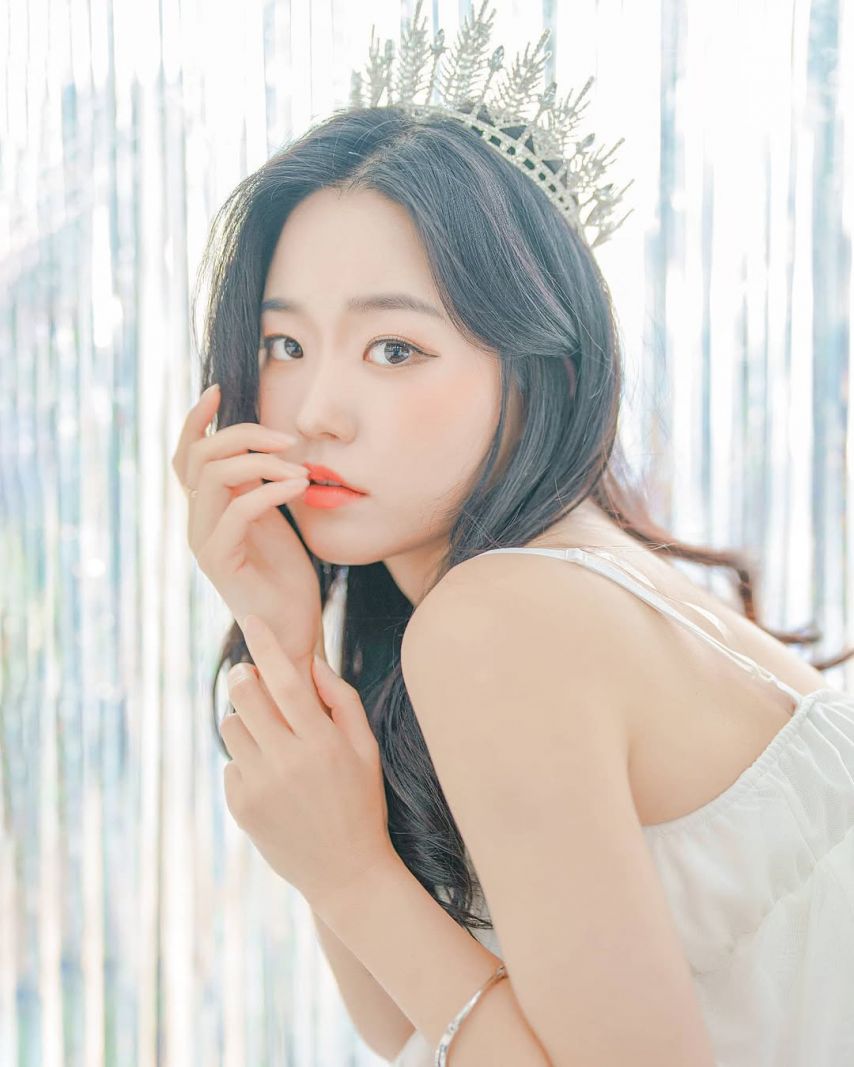 홍지은