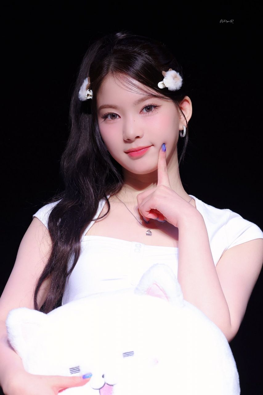 스테이씨 아이사