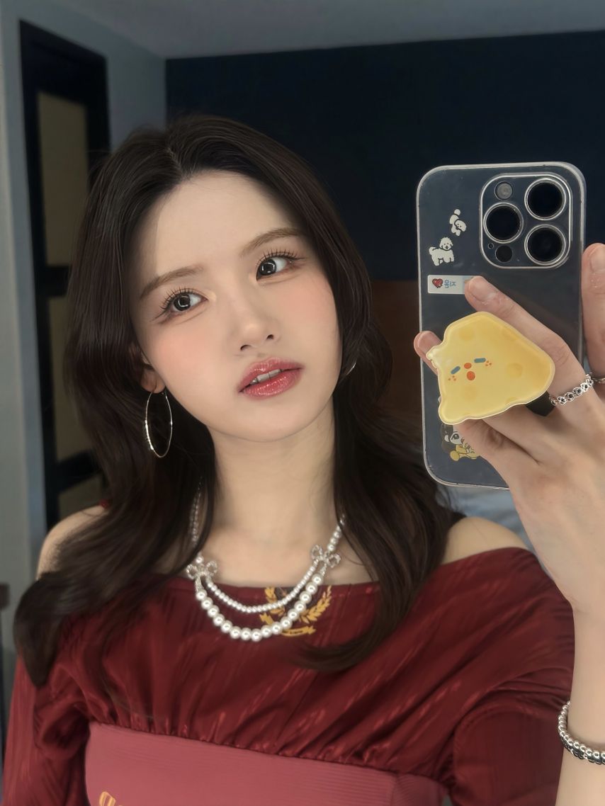 아이칠린 지윤, 예주