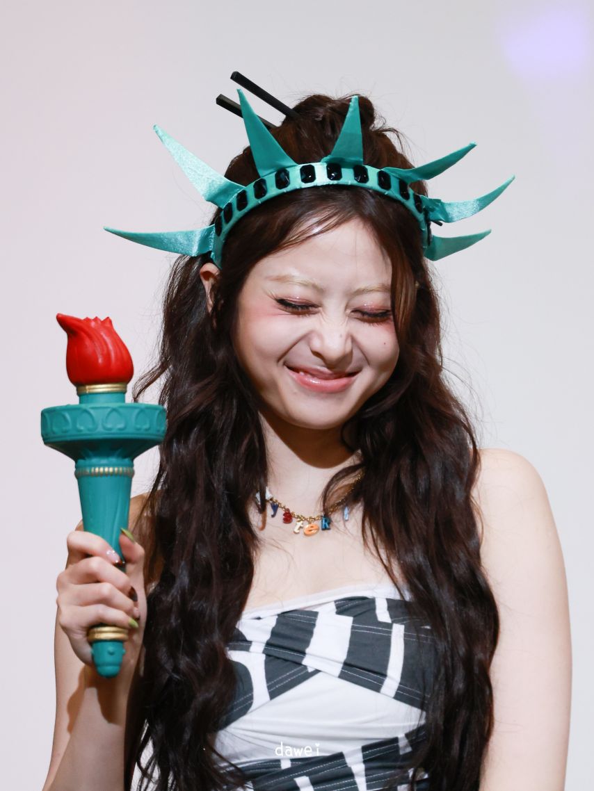 르세라핌 허윤진