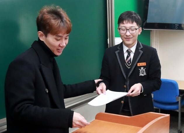 역대 수능 만점자중 가장 감동적인 사연을 가진 학생