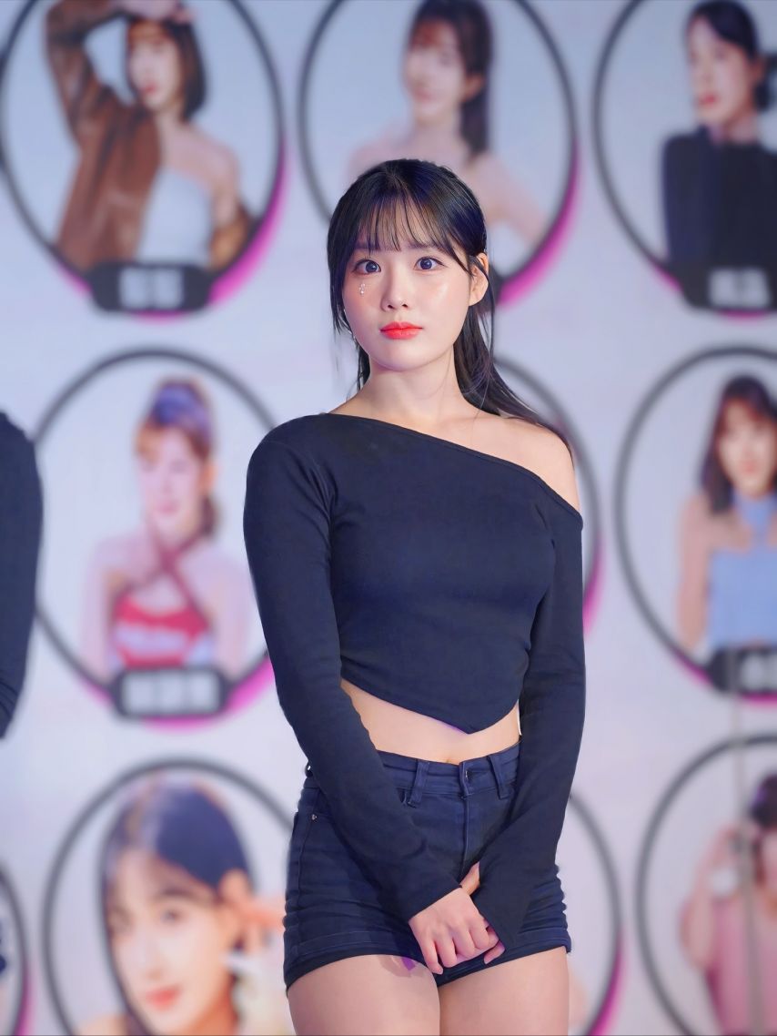최홍라