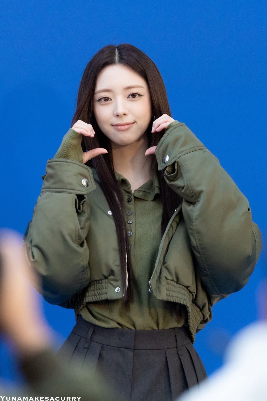 251105 타임 포토콜 ITZY 유나