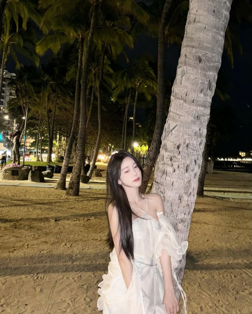 지유나