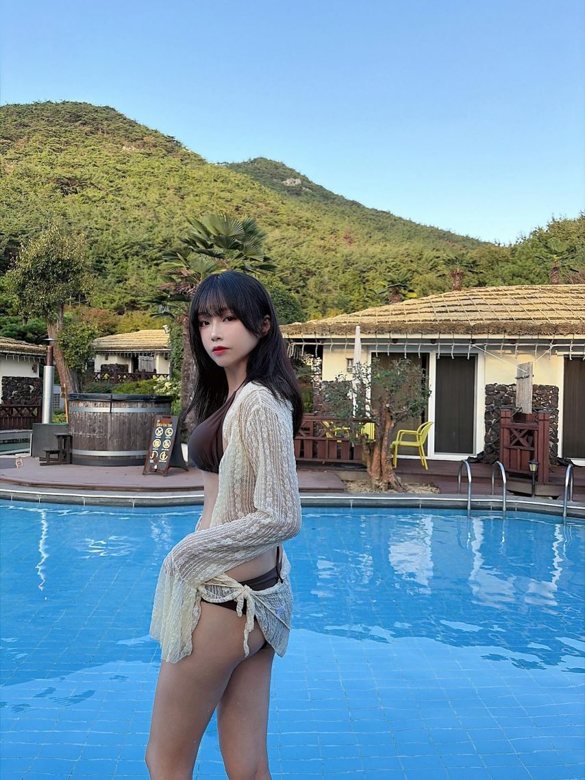 코코 (김아영) 비키니