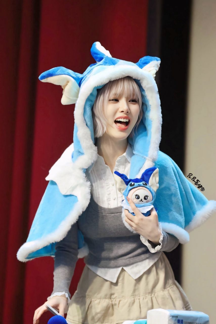 VIVIZ 은하