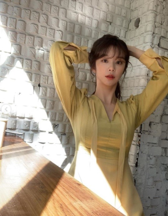 목이 길어 슬픈 이주빈