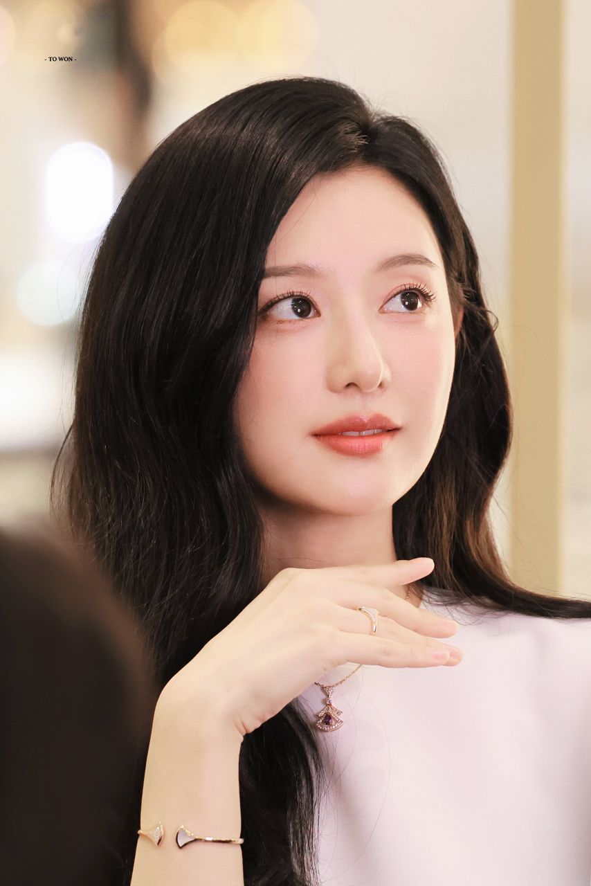 김지원
