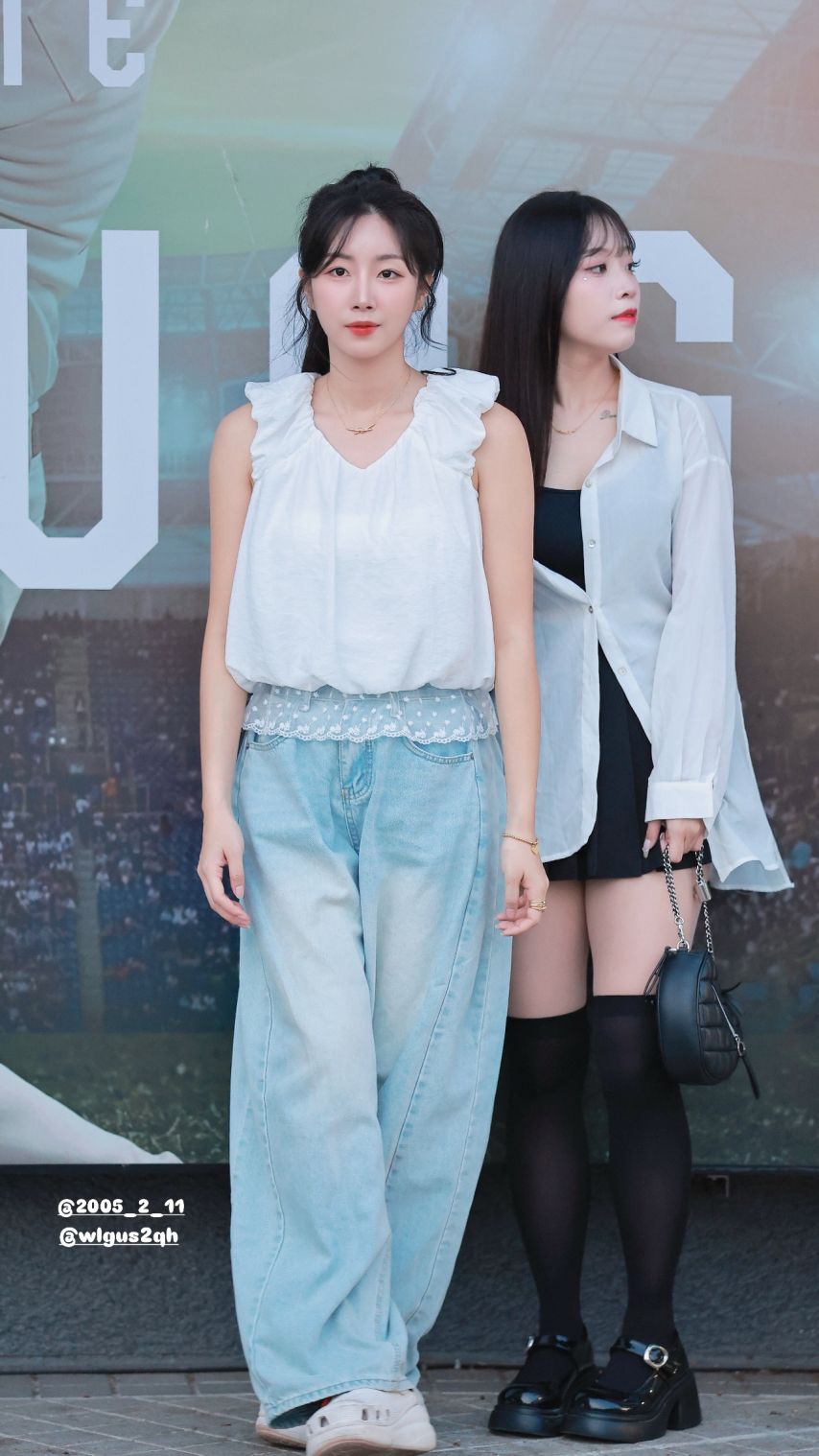 안지현