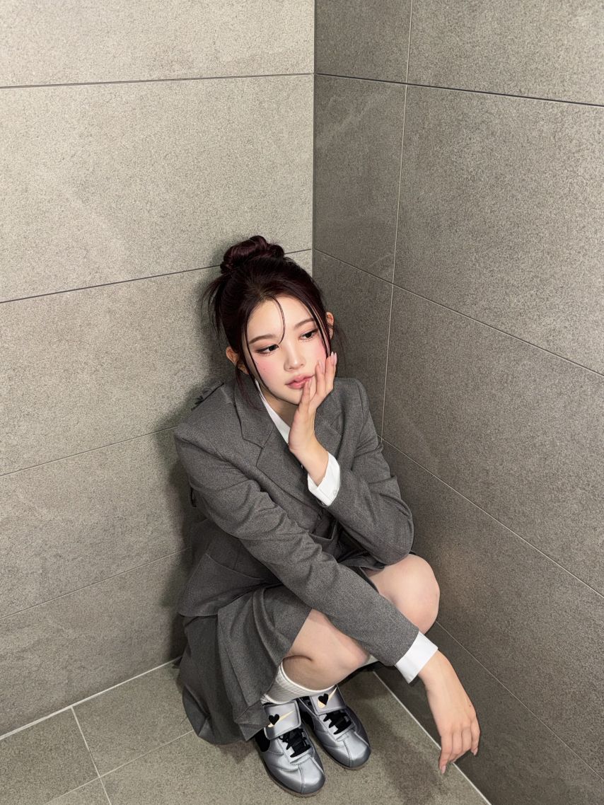 하츠투하츠 에이나