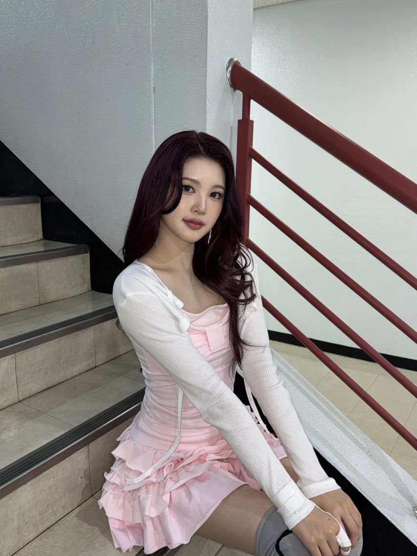 하츠투하츠 에이나
