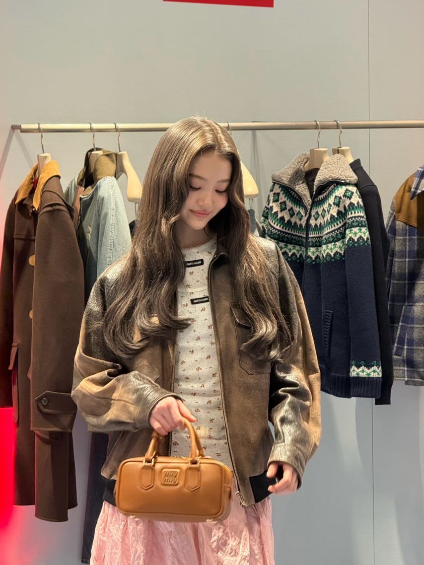 오늘자 미야오(MEOVV) 엘라 인스타그램 업데이트.JPG