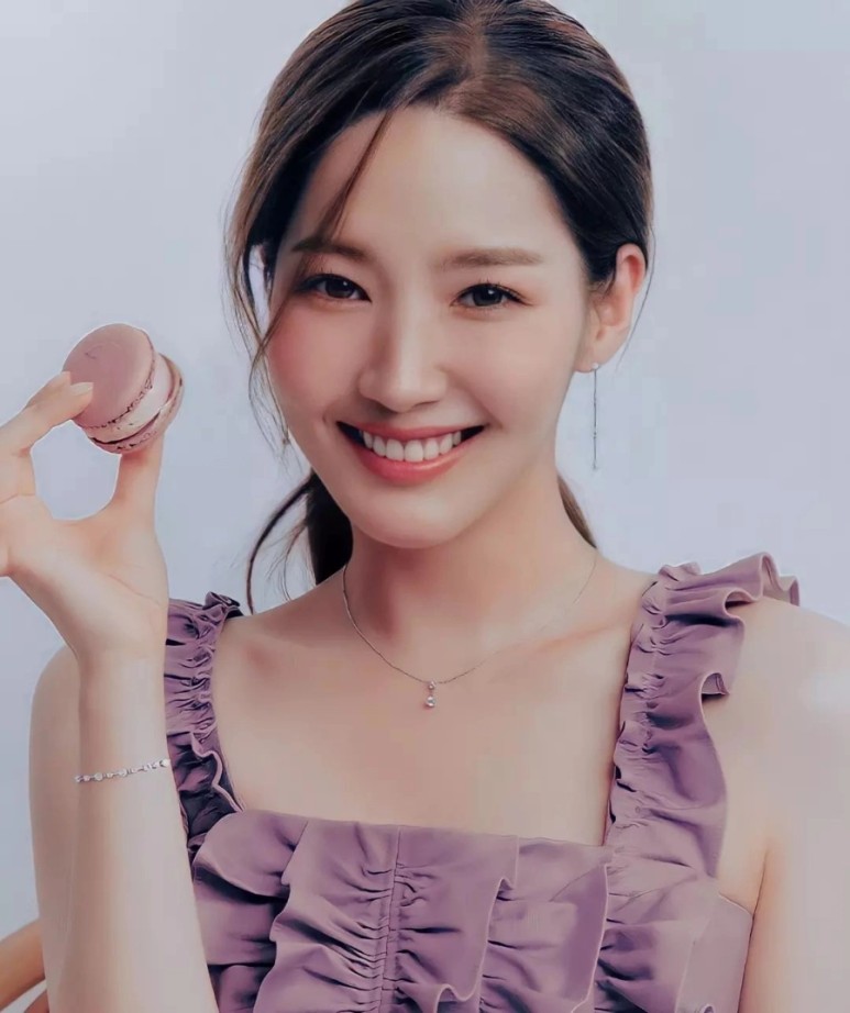 배우 박민영